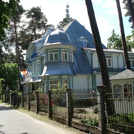 Parus Boutique